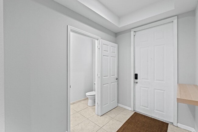 Building Photo - 1411 Lucaya Dr
