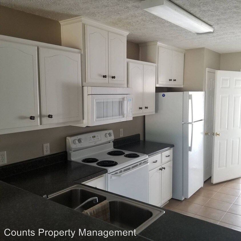Foto principal - 3 br, 2 bath House - 5211 Joshua Lane