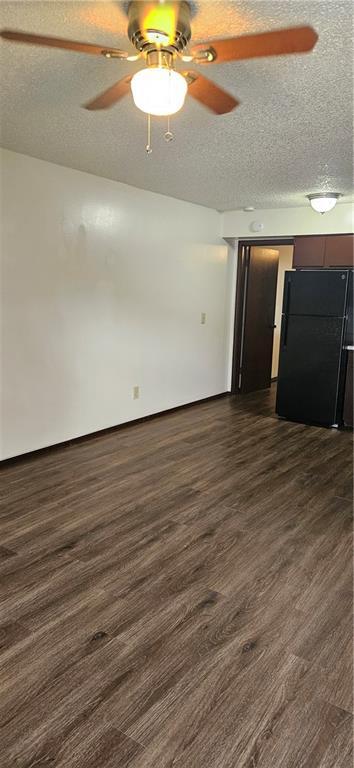 Foto del edificio - 635 Whitham Ave