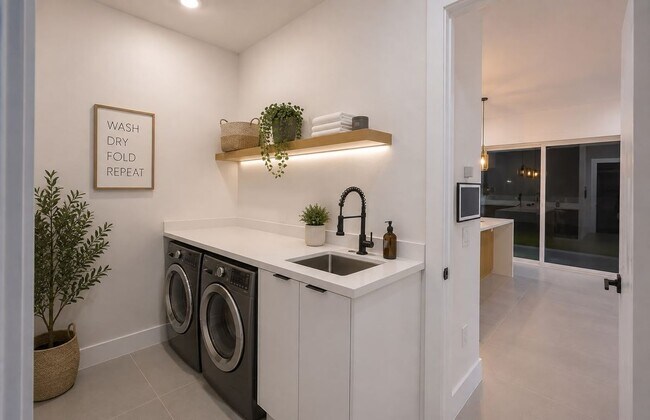 Foto del edificio - 5 SW 26th Pl