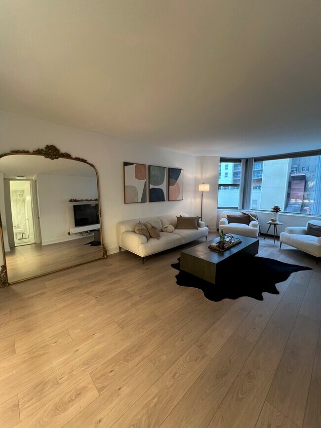 Foto del edificio - 535 N Michigan Ave