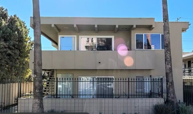 Quiet gated and centrally located - 1253 S Westgate Ave