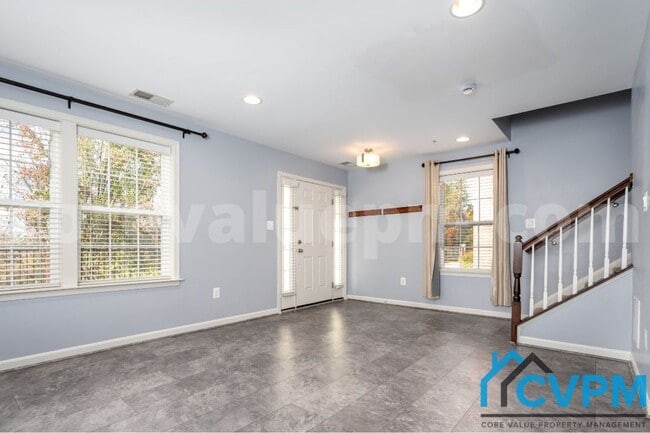 Foto del edificio - 1051 Ironwood Ln