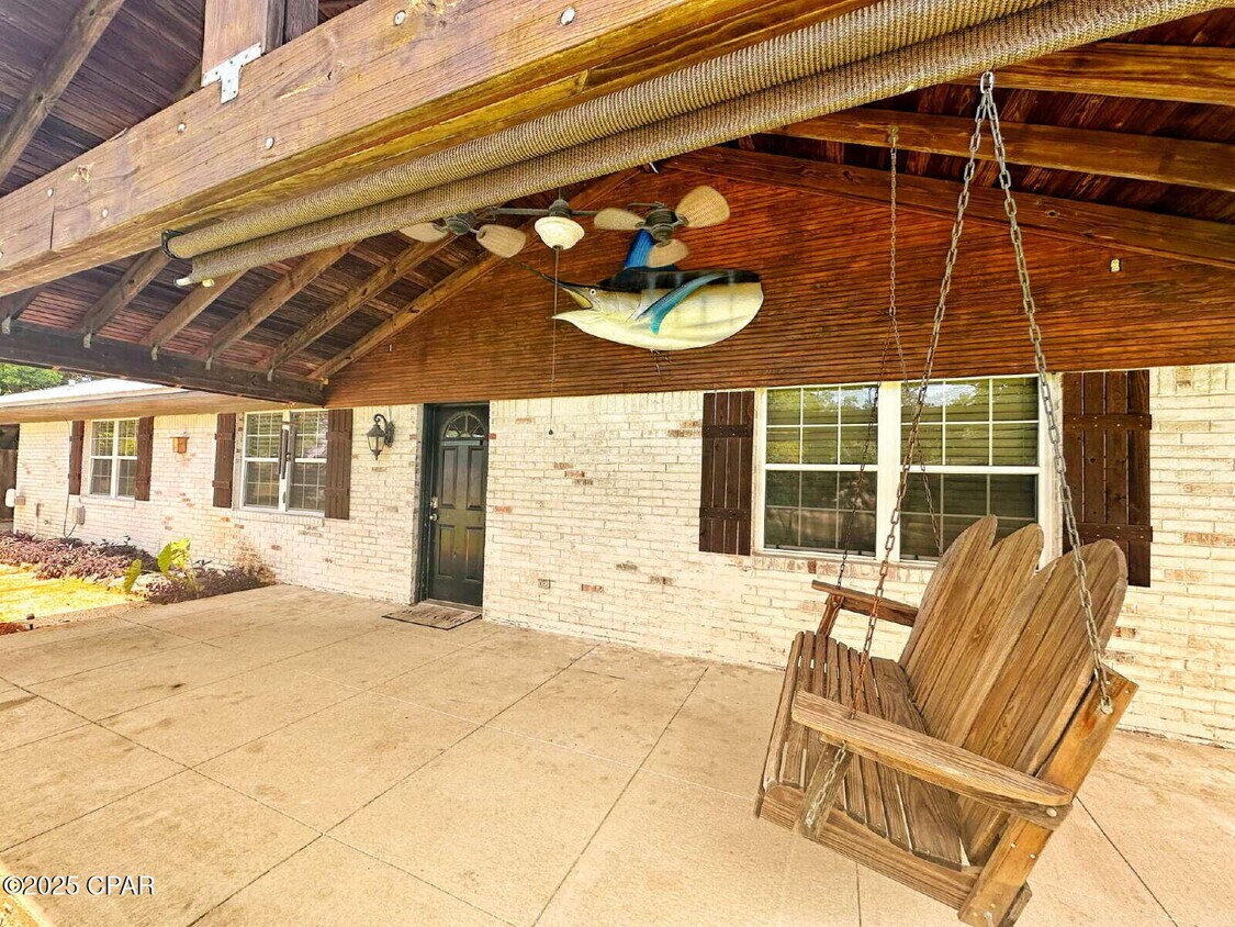 Foto principal - 112 Woodlawn Dr
