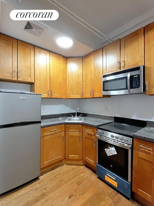 Foto del edificio - 34 W 86th St