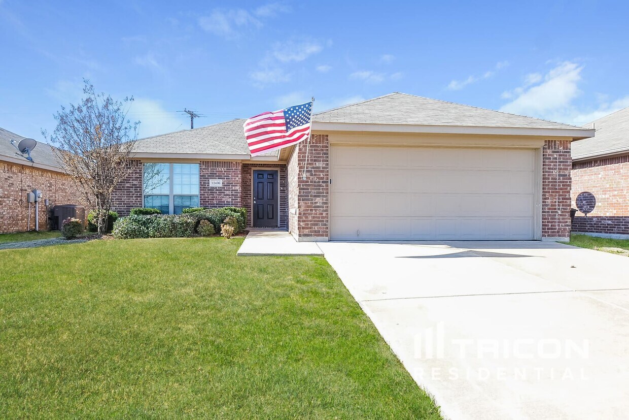 12436 Hunters Mill Trail Burleson TX House Rental in Burleson, TX