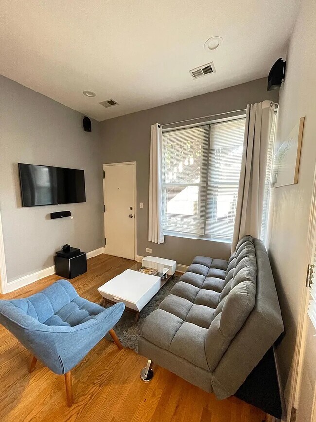 Foto del edificio - 2025 W Erie St