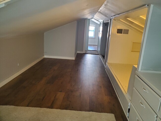 Foto del edificio - 817 S Edgemoor St