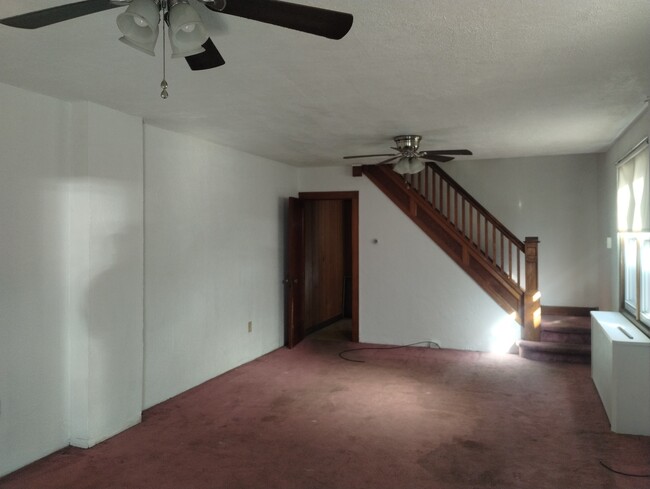 Large living room dining room area - 135 E Noble St