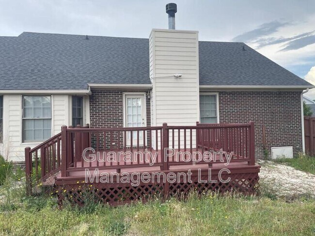 Foto del edificio - 7017 Midhurst Ct