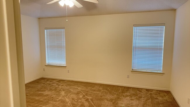 Building Photo - 3/2 Park Place Duplex