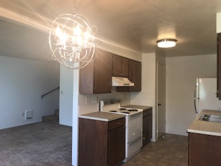 Spacious Kitchen - 523 white cloud dr