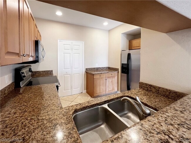 Building Photo - 13110 Bella Casa Cir