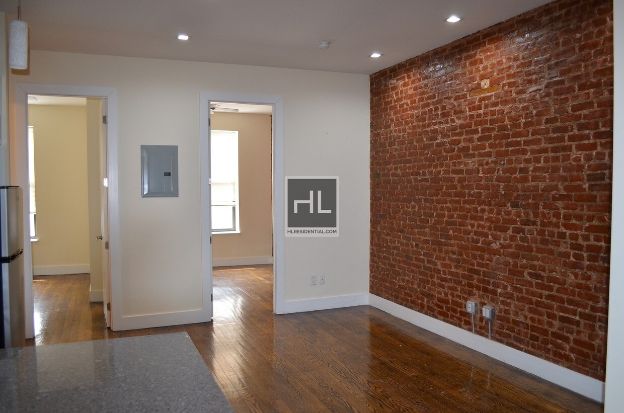 Foto principal - RIDGEWOOD AVENUE