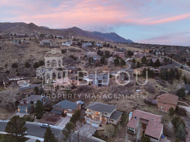 Foto del edificio - Beautiful Home in Mountain Shadows