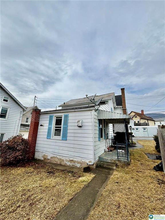 Foto del edificio - 14 W Main St