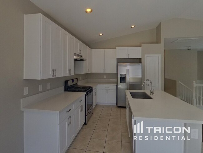 Foto del edificio - 5077 Ivy Creek Ct