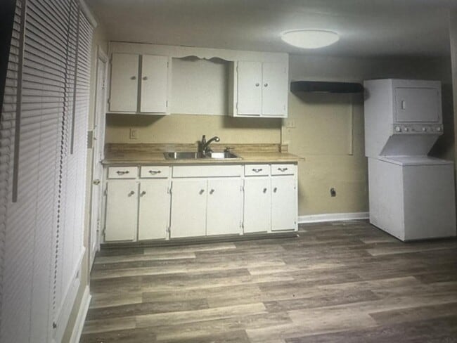 Photo - 2603 Fayetteville St House