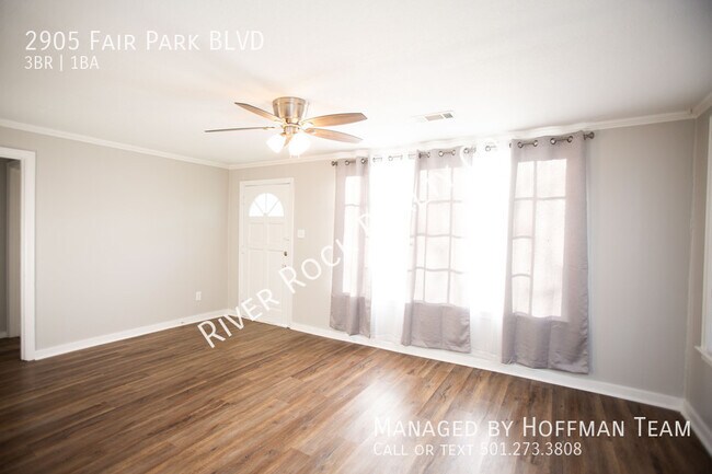 Foto del edificio - 2905 Fair Park Blvd