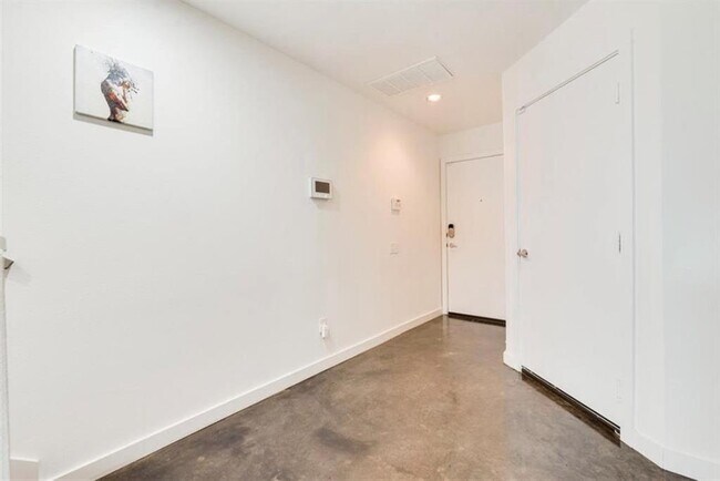 Foto del edificio - 2423 Wentworth St