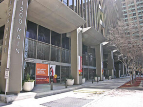 Building Photo - 1200 Main St