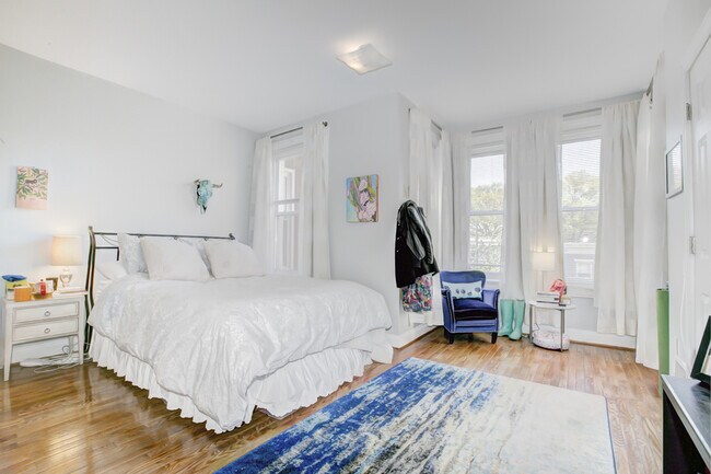 Foto del edificio - 1631 4th St NW