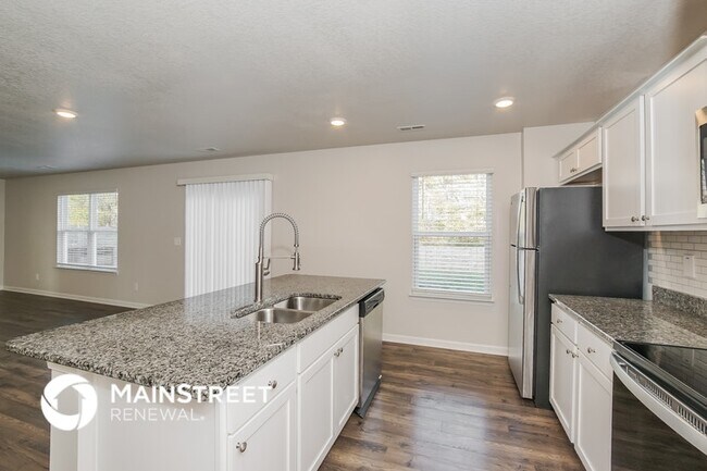 Building Photo - 7743 Bill Keaton Dr