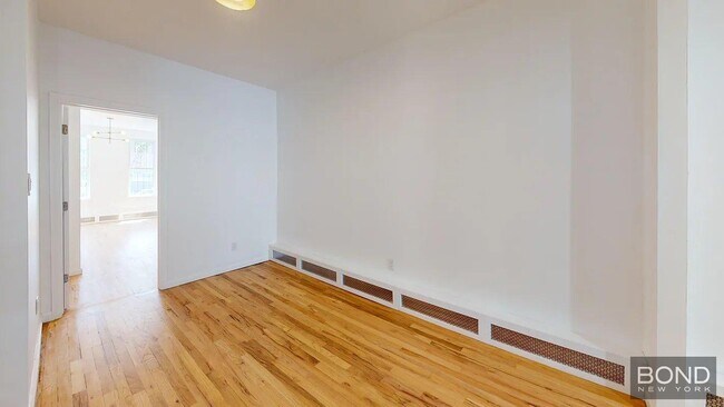 Foto del edificio - 281 Starr St