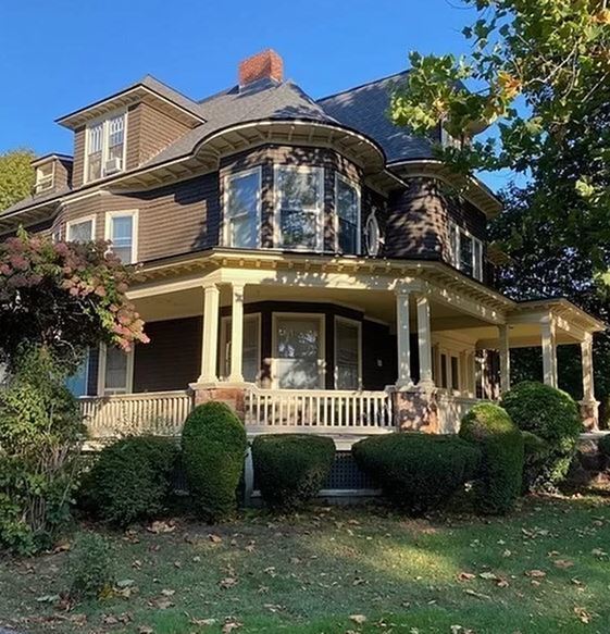exterior - 54 Salem St