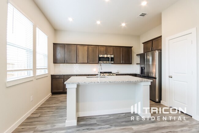 Building Photo - 22805 Terrazzo Dr