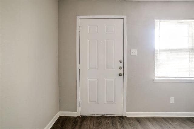 Building Photo - 2517 Normont Cir