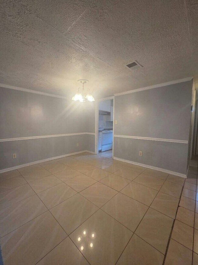 Foto del edificio - 6427 Woodstone Way