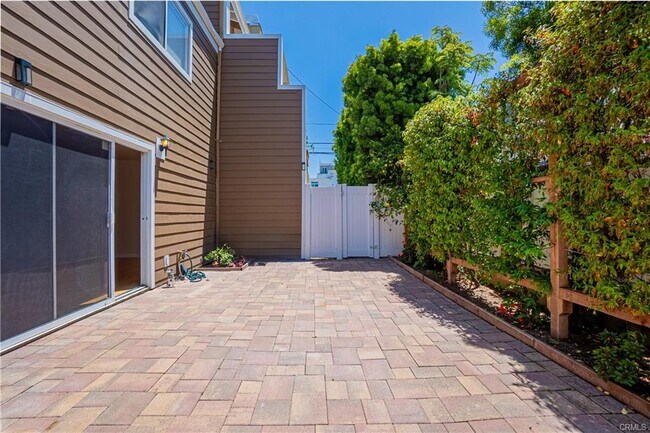 Foto del edificio - 2522 Voorhees Ave