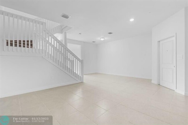 Foto del edificio - 12428 NW 23rd Ct