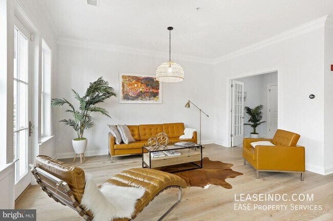 Foto del edificio - 1210 R St NW