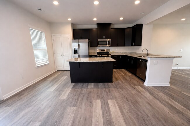 Foto del edificio - 3014 Potomac River Pkwy