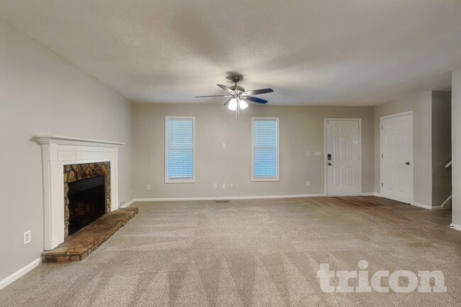 Building Photo - 204 Campbell Dr