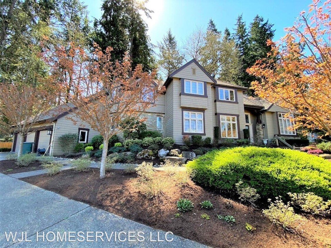Primary Photo - 4 br, 4 bath House - 1668 100th Place SE