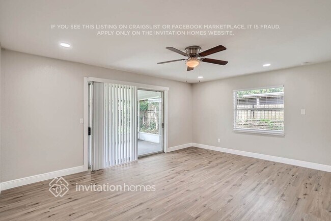 Foto del edificio - 7803 Sun Vista Way