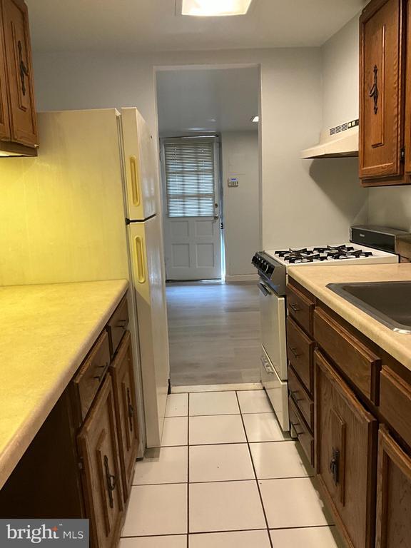 Foto del edificio - 518 F St NE