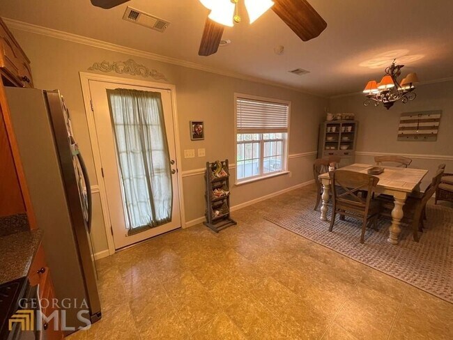 Foto del edificio - 304 Shadow Pond Rd