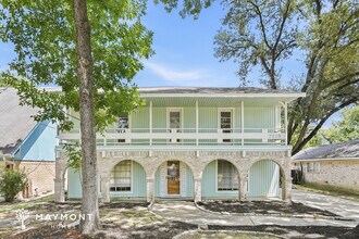 Building Photo - 7218 Jadewood Dr