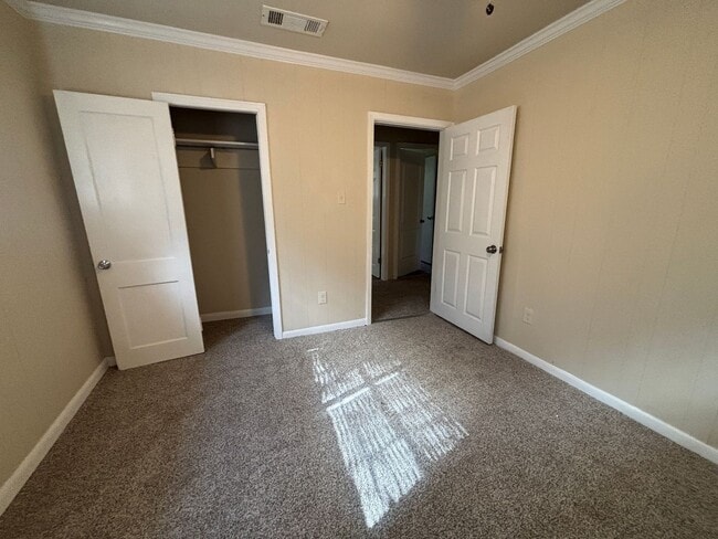 Building Photo - SECLUDED KEITHVILLE PROPERTY ON ONE ACRE