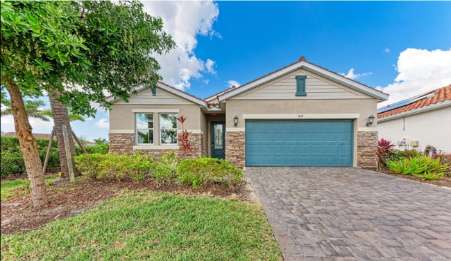 Building Photo - 497 Firebush Dr