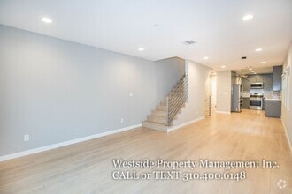 Building Photo - 6548 La Mirada Ave