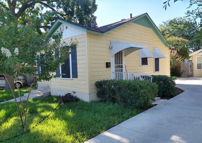 Foto del edificio - San Luis St 3522