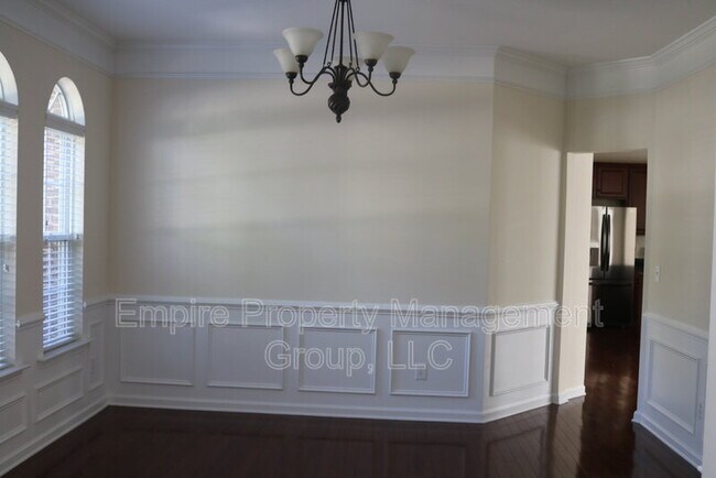 Foto del edificio - 552 Abbeyhill Dr
