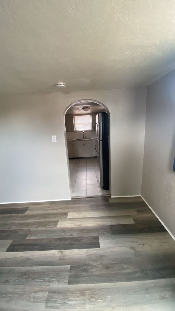 Foto del edificio - Nice Basement Duplex
