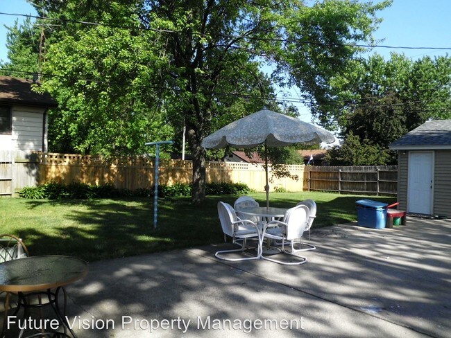 Building Photo - 3 br, 1 bath House - 606 Katherine St