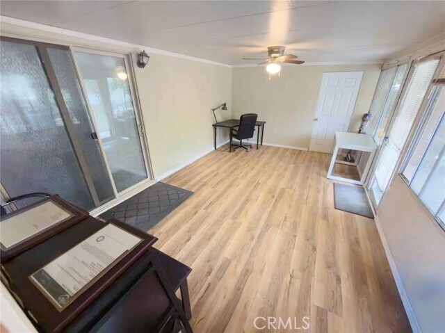 Building Photo - 1998 Wright St